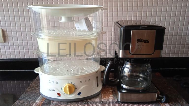 Máquina de cozer a vapor, máquina para café. ·