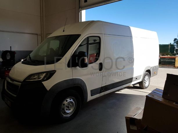 Peugeot Boxer Van (250) 2.2 HDI · Ano 2014