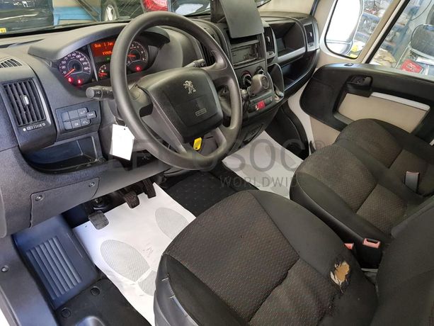 Peugeot Boxer Van (250) 2.2 HDI · Ano 2014