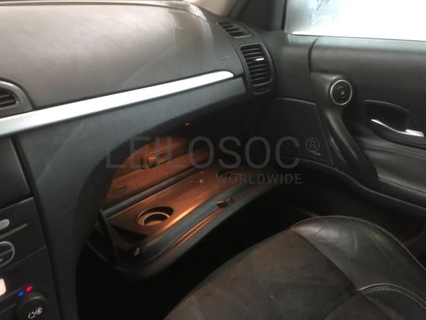 Renault Laguna 2.0 DCI · Ano 2007