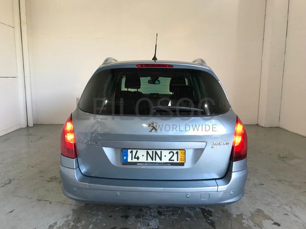 Peugeot 308 1.6 HDI · Ano 2013