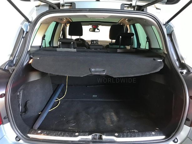 Peugeot 308 1.6 HDI · Ano 2013