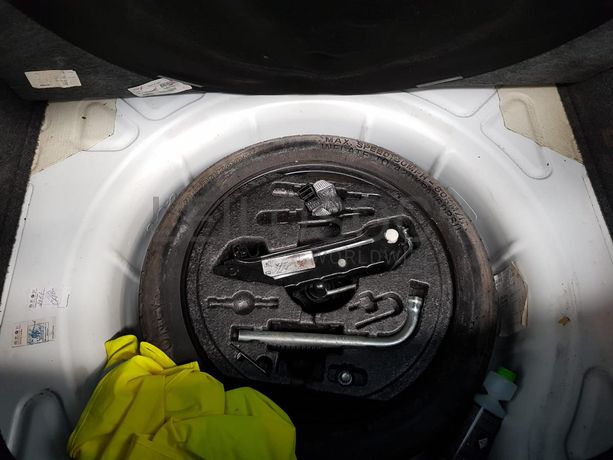 Volkswagen Scirocco 2.0 TDI · Ano 2011