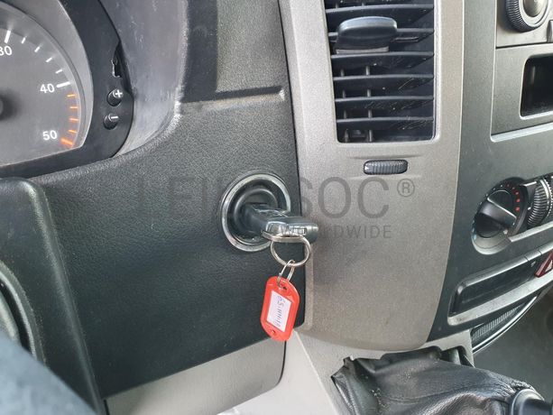 Mercedes-Benz 518 CDI · Ano 2009