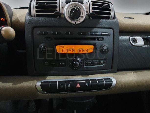 Smart Fortwo Coupé 0.8 CDI · Ano 2010