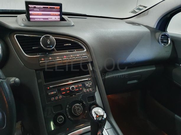 Peugeot 5008 1.6HDI · Ano 2010