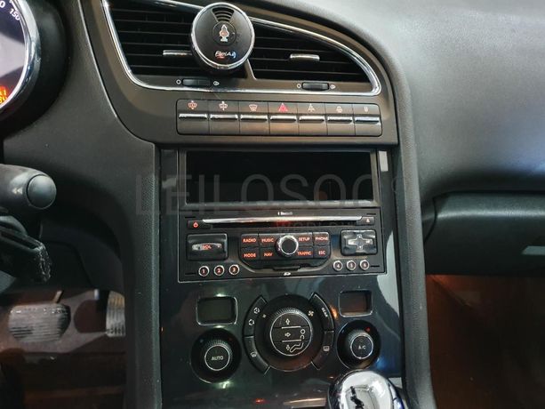 Peugeot 5008 1.6HDI · Ano 2010