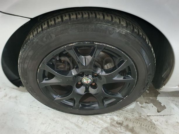 Alfa-Romeo Mito 1.3Multijet · Ano 2010