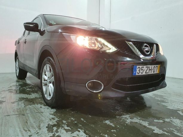 Nissan Qashqai 1.6DCI · Ano 2015