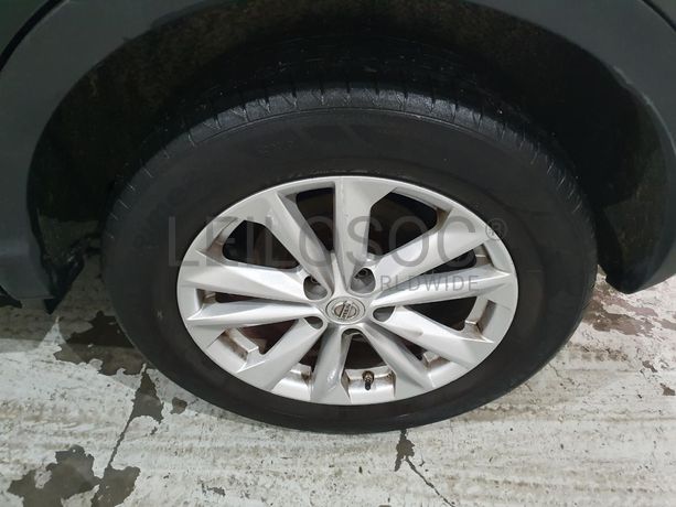 Nissan Qashqai 1.6DCI · Ano 2015