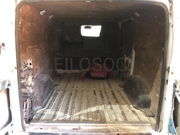 Ford Transit · Ano 2006