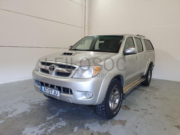 Toyota Hilux 3.0 D-4D · Ano 2007