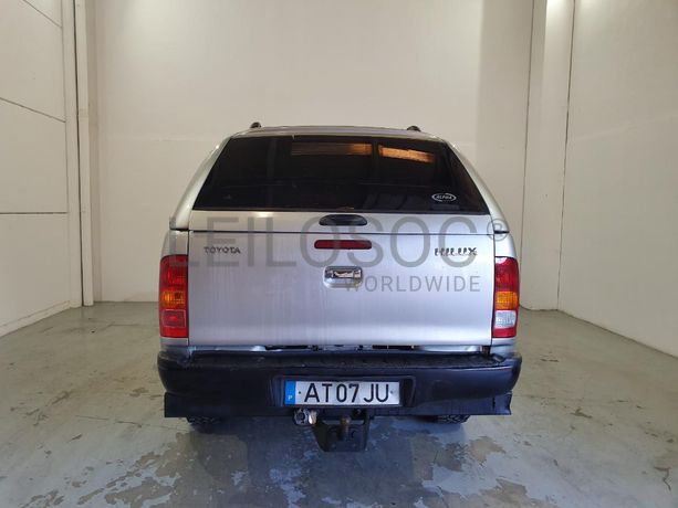 Toyota Hilux 3.0 D-4D · Ano 2007