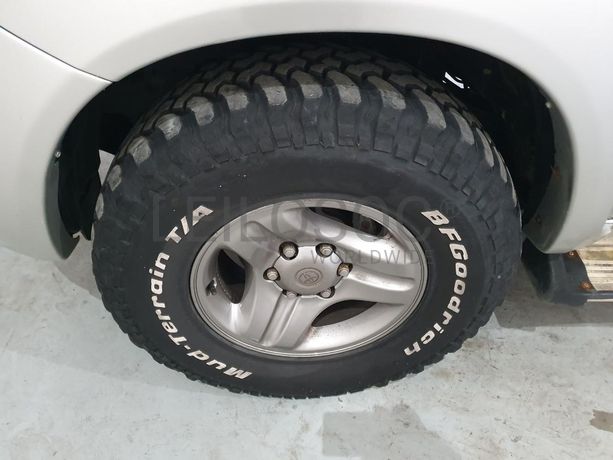 Toyota Hilux 3.0 D-4D · Ano 2007