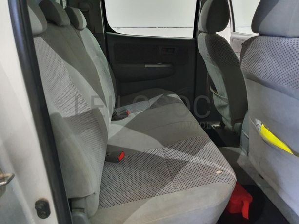 Toyota Hilux 3.0 D-4D · Ano 2007