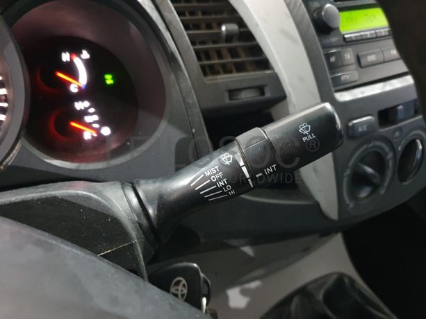 Toyota Hilux 3.0 D-4D · Ano 2007