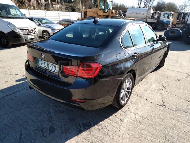 BMW 318D 2.0 · Ano 2014