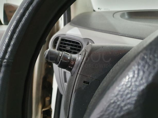 Renault Modus 1.5 DCI · Ano 2006