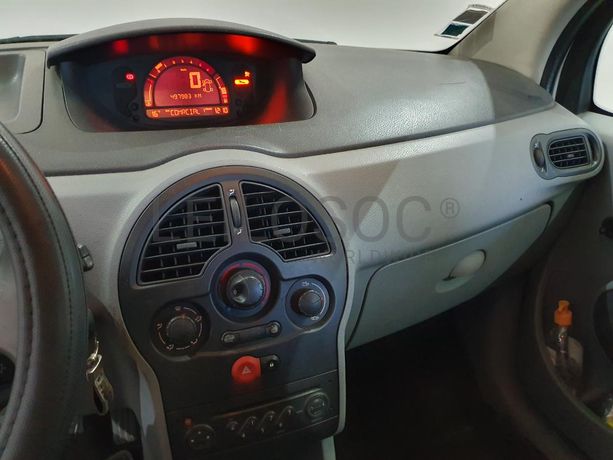 Renault Modus 1.5 DCI · Ano 2006