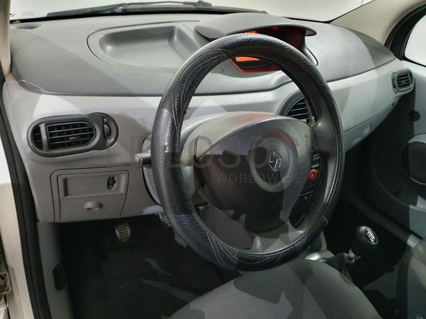 Renault Modus 1.5 DCI · Ano 2006