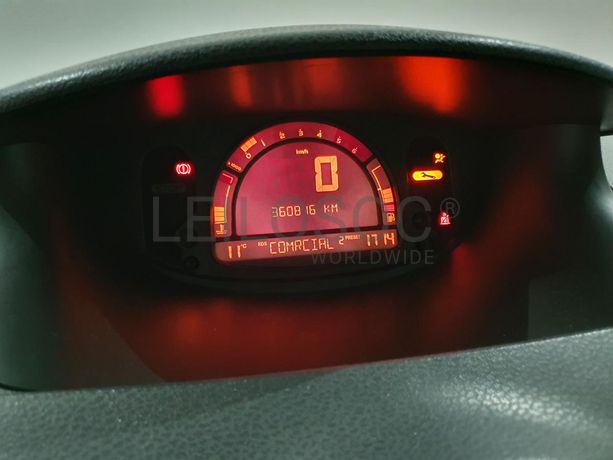 Renault Modus 1.5 DCI · Ano 2006