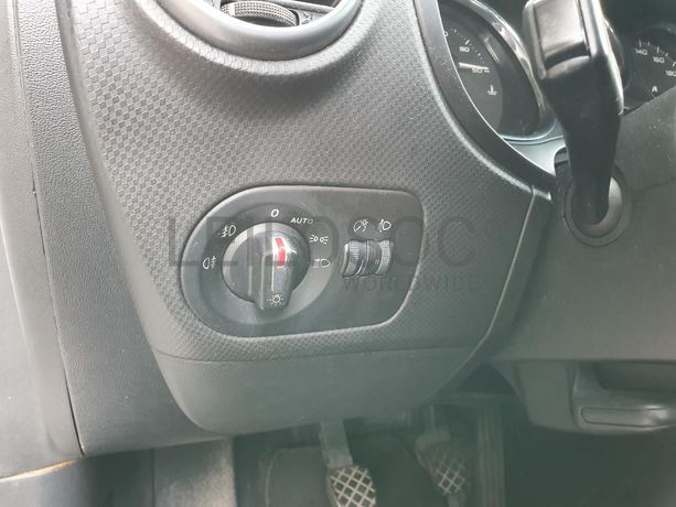 Seat Leon 1.9 TDI · Ano 2010