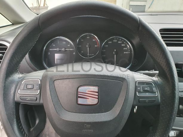 Seat Leon 1.9 TDI · Ano 2010