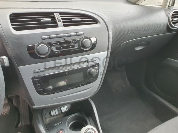 Seat Leon 1.9 TDI · Ano 2010