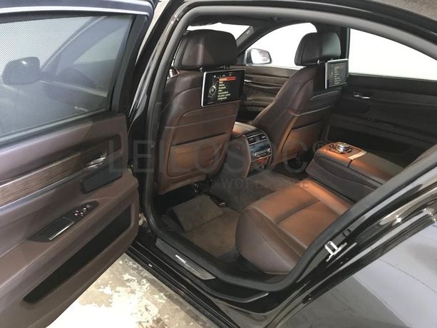 BMW 750 LD X-Drive · Ano 2013