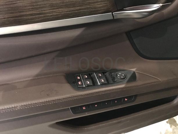 BMW 750 LD X-Drive · Ano 2013