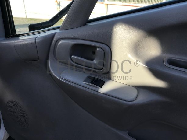 Toyota Dyna 2.5 D4D · Ano 2005