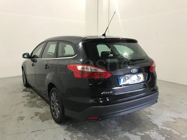 Ford Focus 1.6TDCI · Ano 2011