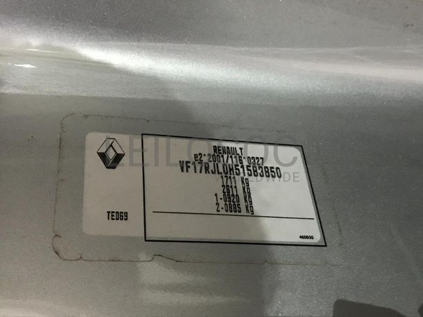 Renault Clio 1.5 DCI · Ano 2014