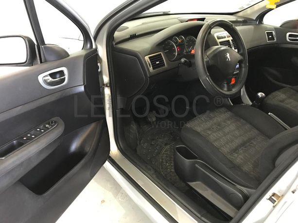 Peugeot 307 1.4 HDI · Ano 2005
