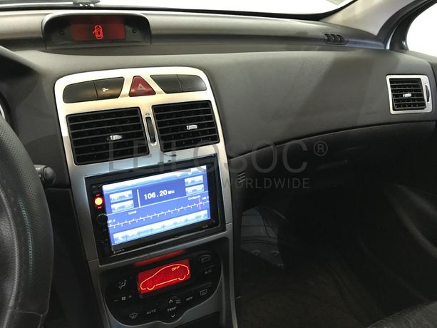 Peugeot 307 1.4 HDI · Ano 2005