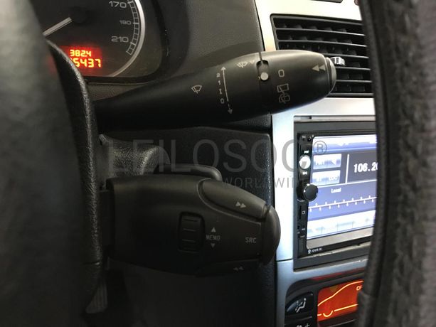 Peugeot 307 1.4 HDI · Ano 2005