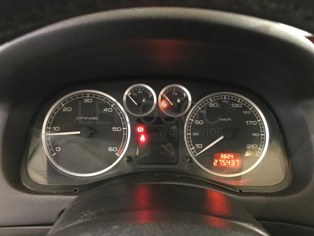 Peugeot 307 1.4 HDI · Ano 2005