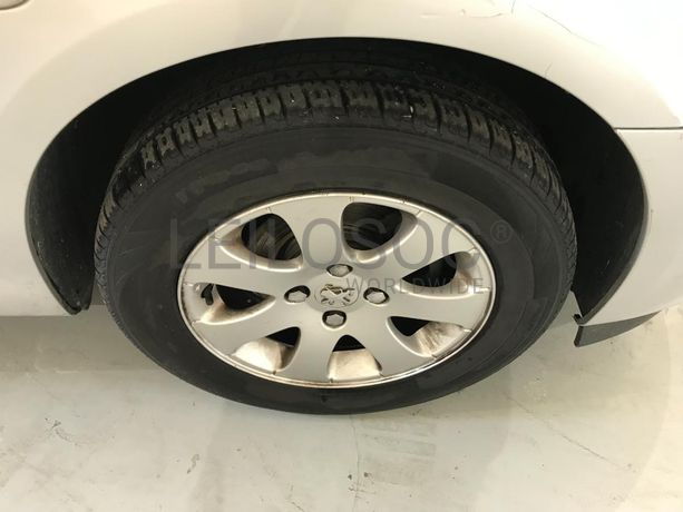 Peugeot 307 1.4 HDI · Ano 2005