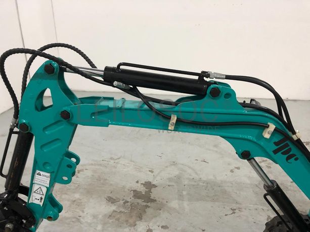 Mini Giratória Rastos JPC PC10 · Ano 2022