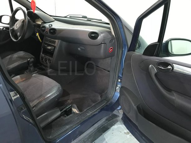 Mercedes-Benz A140 1.4 · Ano 2002