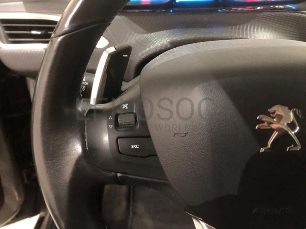 Peugeot 2008 1.6HDI · Ano 2014