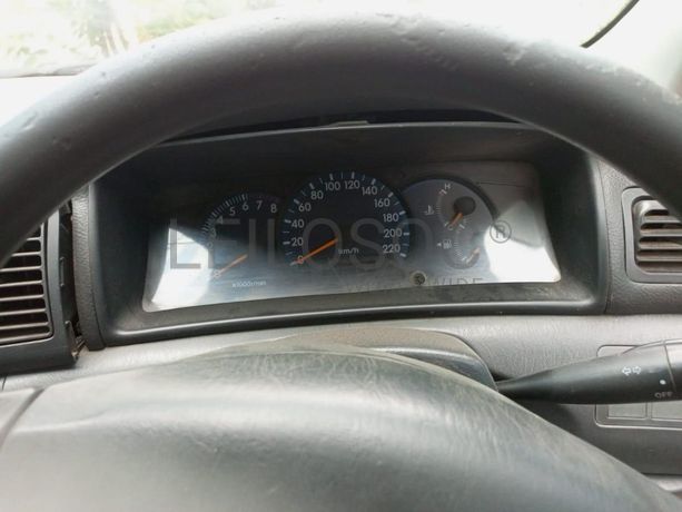 Toyota Corolla ·
