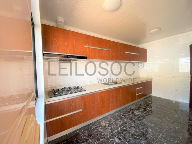 LOTE ÚNICO - 15 MORADIAS – VIANA, LUANDA · Viana