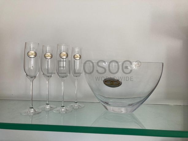 Champanheira e copos