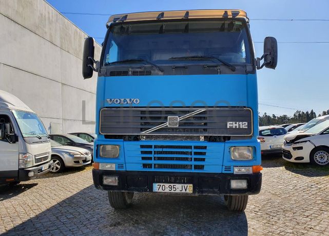 Volvo FH12 380 (8x4) Basculante · Ano 1998