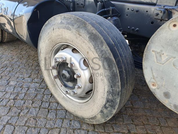 Volvo FH12 380 (8x4) Basculante · Ano 1998