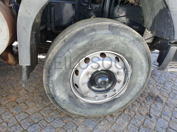 Volvo FH12 380 (8x4) Basculante · Ano 1998