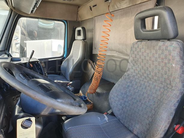 Volvo FH12 380 (8x4) Basculante · Ano 1998