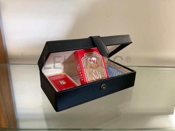 Caixa de baralho de cartas