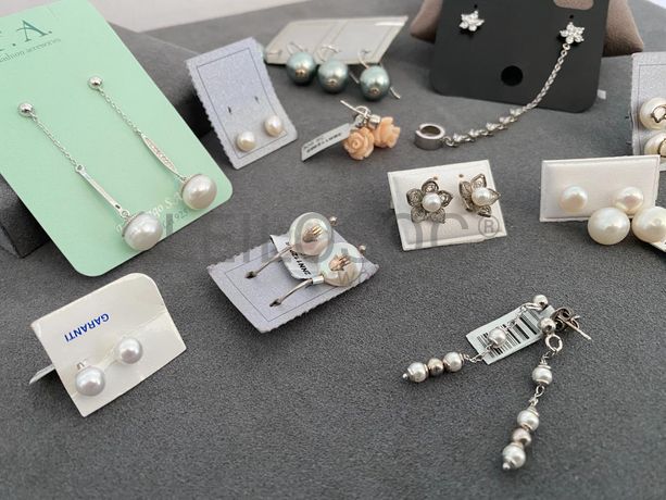 Brincos em prata e outros materiais